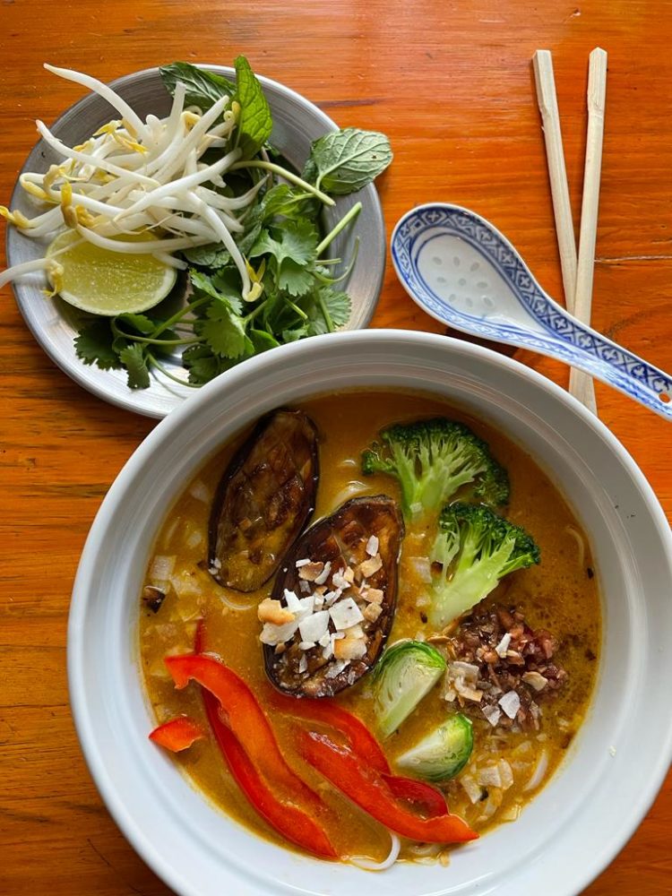 Gardenia-750x1000 - 4 propuestas para comer en Mendoza (Argentina)