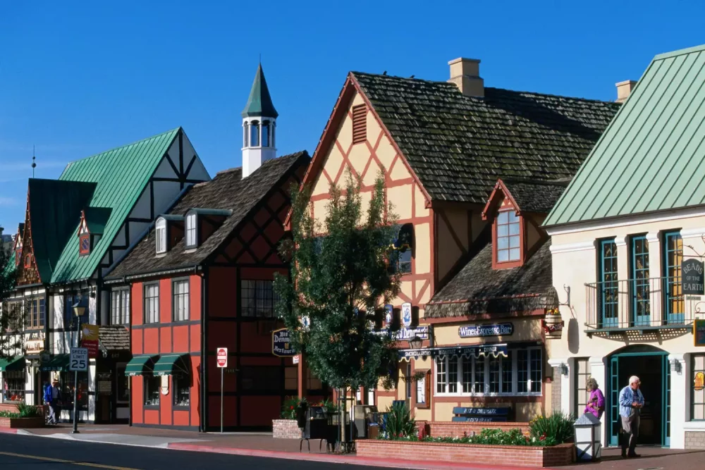 GettyImages-148836195-a582e687cb6344928acdf17cd570a3da-1000x667 - 15 escapadas económicas por Estados Unidos