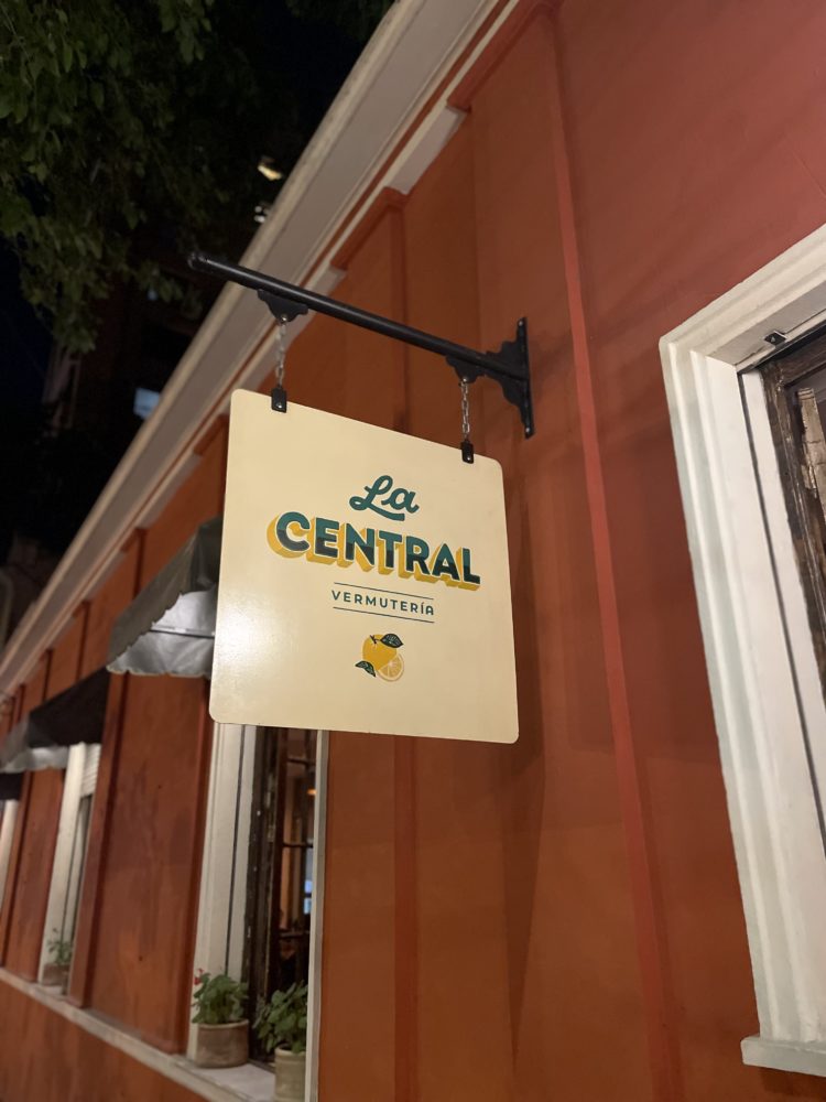 La-Central-750x1000 - 4 propuestas para comer en Mendoza (Argentina)
