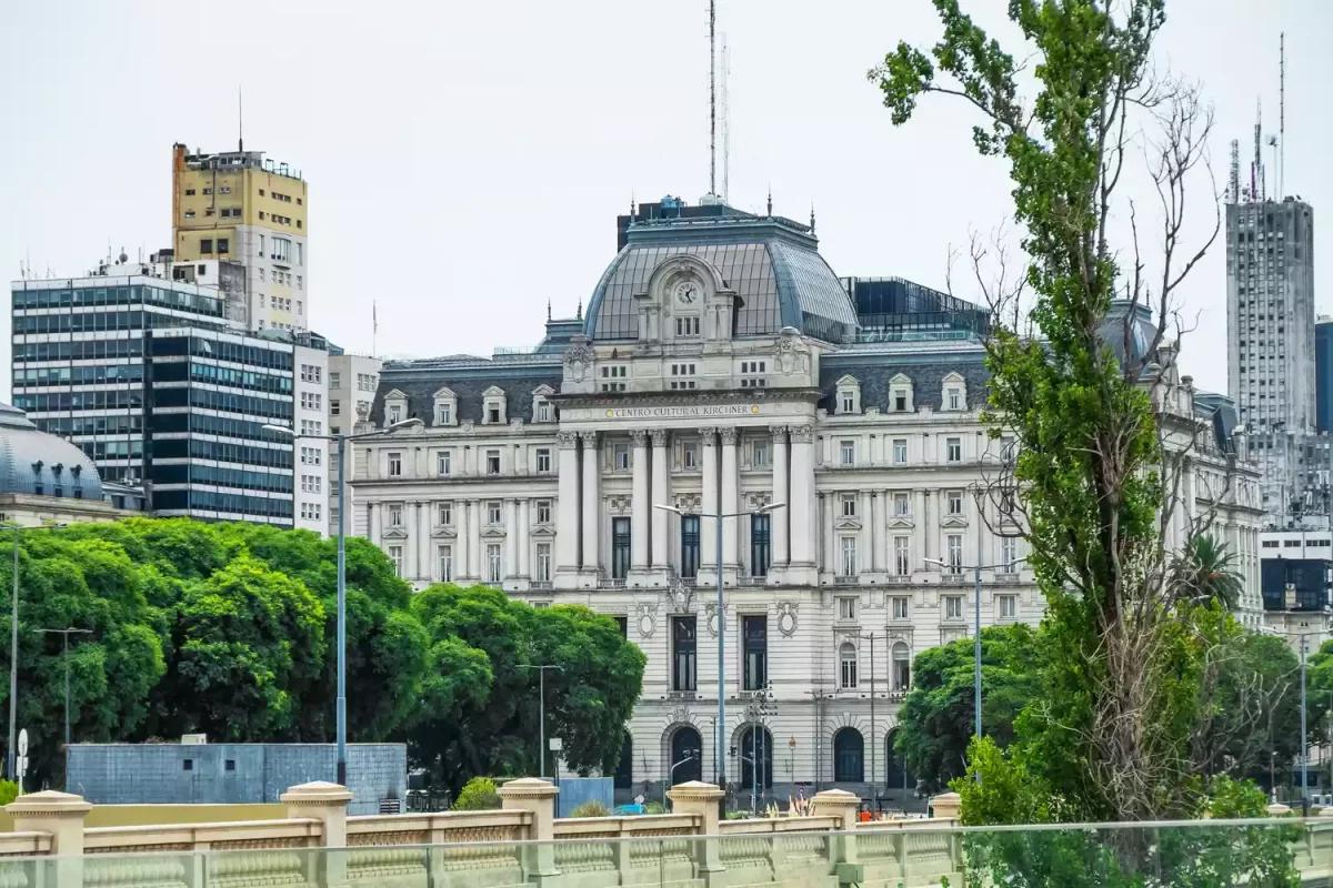 TAL-centro-cultural-kirchner-TODOBUENOSAIRES0823-11e6321d9f2a4e27a7178b6f41f83b0d-1200x800 - Las 25 mejores cosas para hacer en Buenos Aires, según los locales