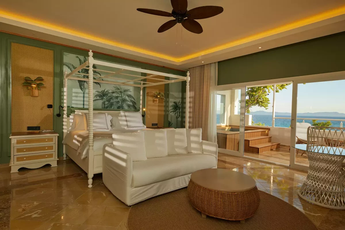 TAL-guest-room-cayo-levantado-resort-dominican-republic-CAYODR0723-83c24b9bc9f0409aba2fc06ad87d9097-1200x800 - Este lujoso resort todo incluido acaba de abrir en una isla caribeña poco conocida, con precios inferiores a $500 la noche