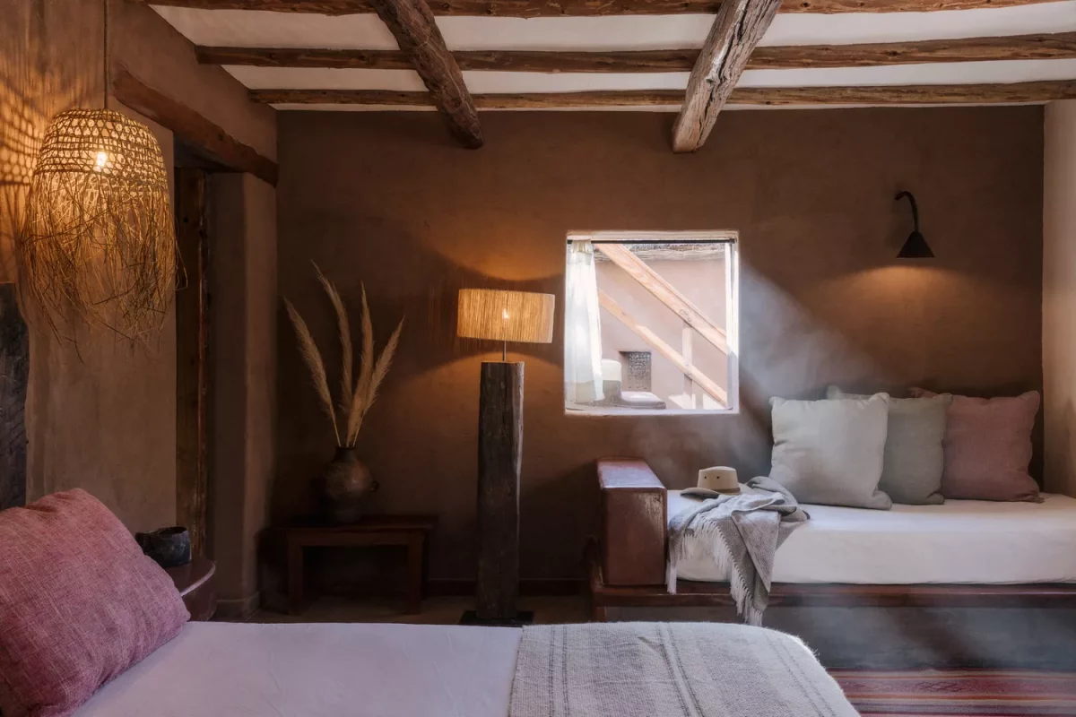 TAL-habitas-atacama-pioneer-studio-CHILESTARS0923-2ebfe0c1cbfa4dcc9b11fa5a4138e2c4-1200x800 - ¿Por qué le llaman a Chile "capital mundial de la astronomía"? Los sitios para alojarse con las mejores vistas de sus cielos estrellados.