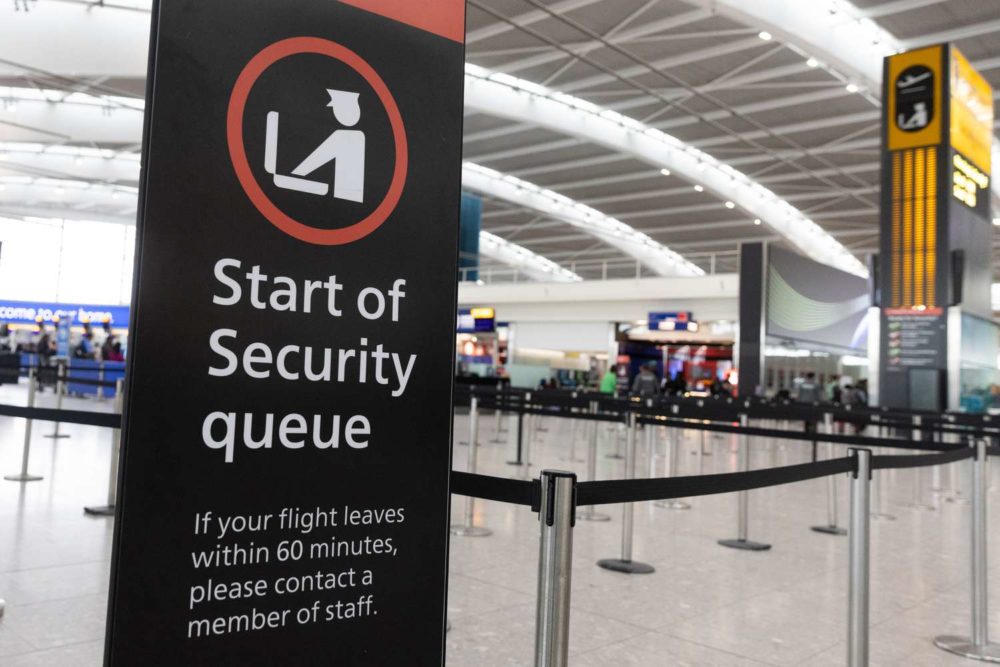 Este aeropuerto internacional permitirá a los viajeros reservar su lugar en la fila de seguridad