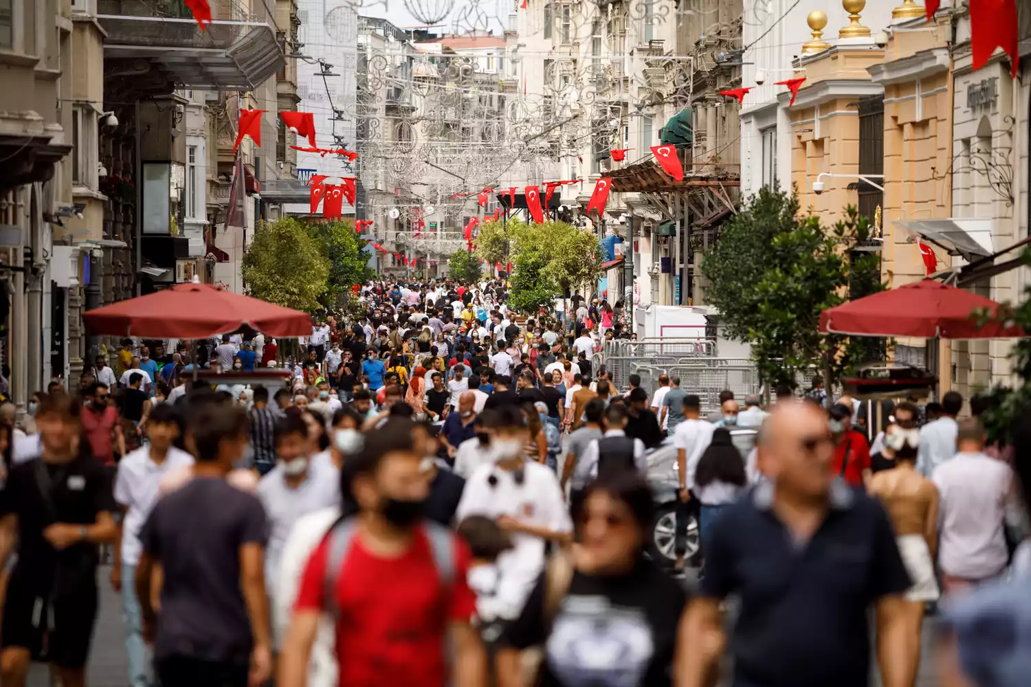 TAL-istiklal-caddesi-TODOISTANBUL0923-85e0594341354055ba81529073e728ab - Las 25 mejores cosas para hacer en Estambul en un fin de semana