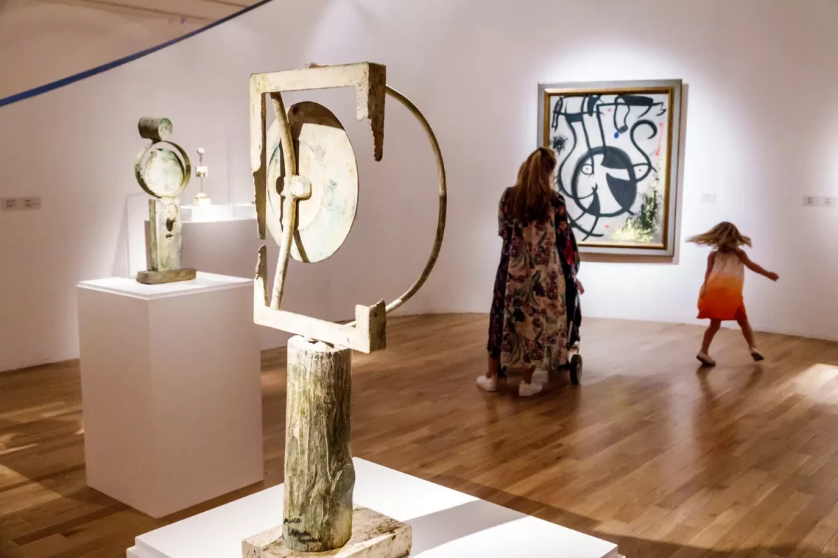 TAL-museo-nacional-de-bellas-artes-TODOBUENOSAIRES0823-113ccd929f1340fa891e2f9be9ca59c2-1200x800 - Las 25 mejores cosas para hacer en Buenos Aires, según los locales