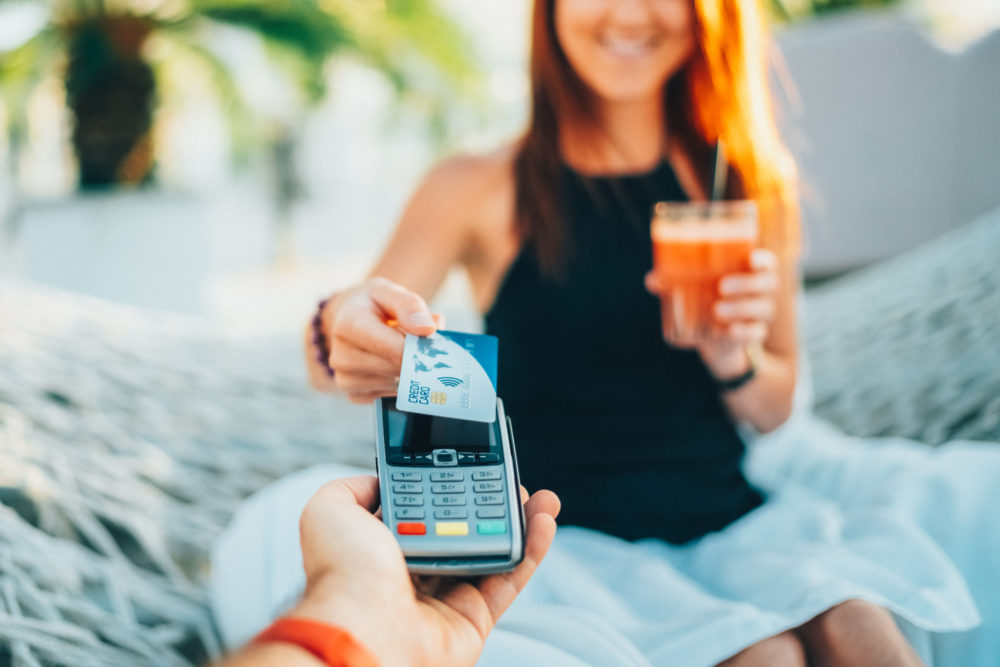 iStock-1490043396-1000x667 - ¿Viajas a Argentina? Te comparto unos tips para entender "cómo pagar" ante la crisis económica