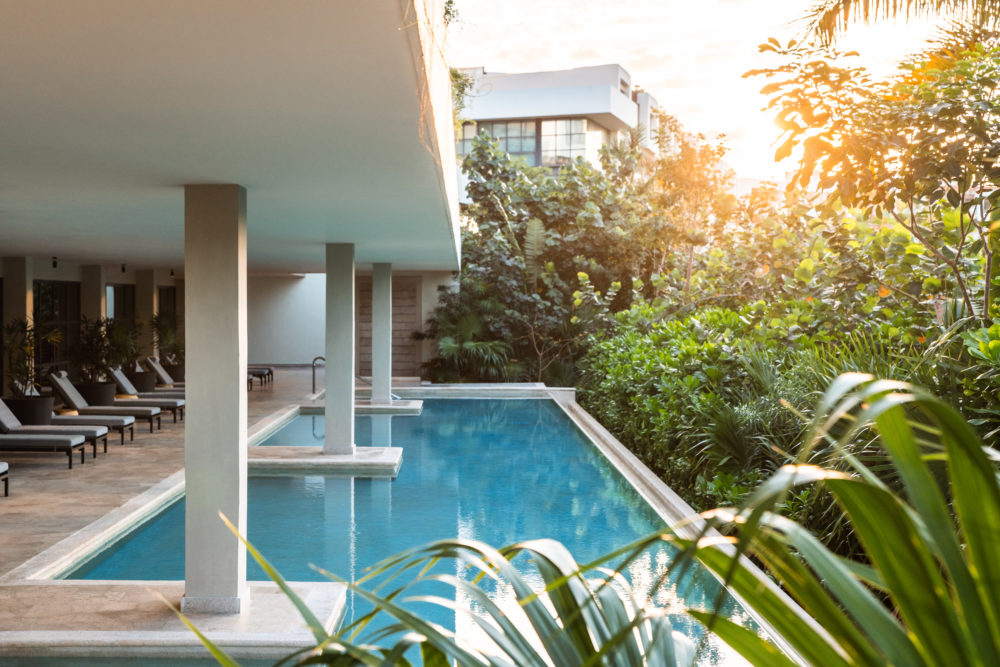 ATELIER-Playa-Mujeres-NUUP-Spa-Pool-01-1000x667 - El mejor spa del mundo "solo para adultos" está en México