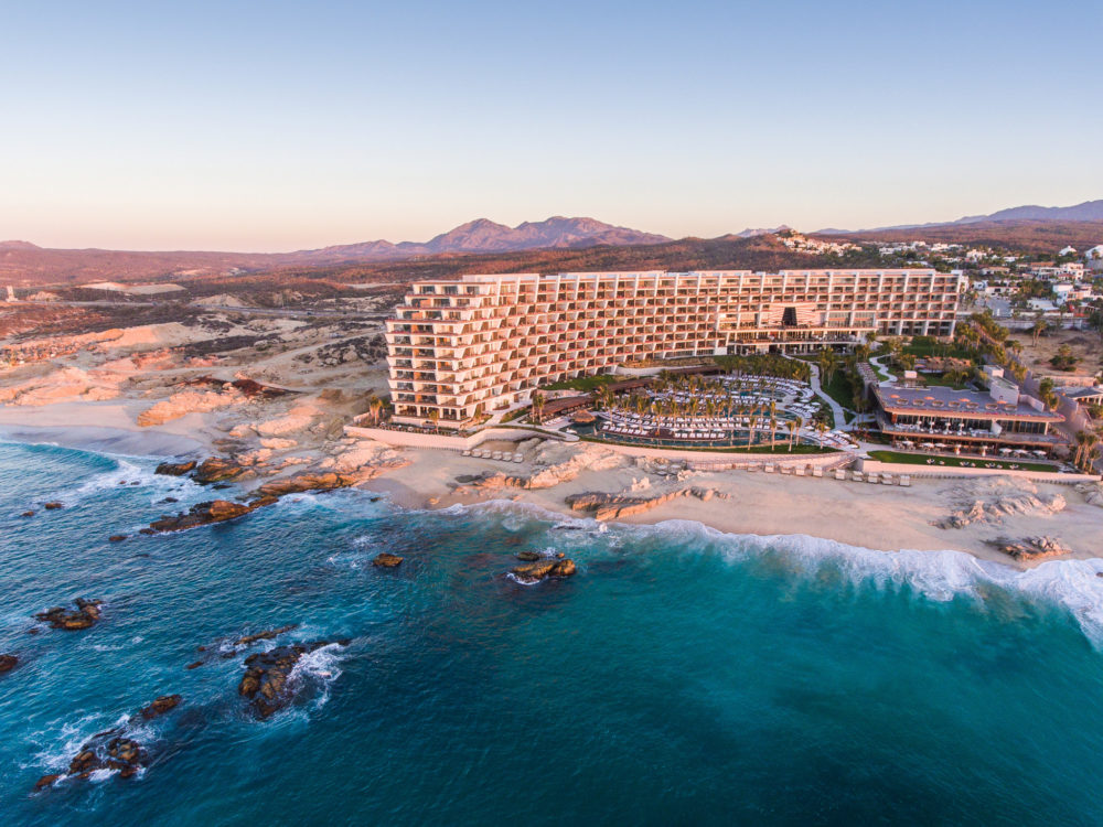 Los-Cabos-Panoramica-02huge.1627925519-1000x750 - Velas Resorts: navega en el Buen Fin por los mejores destinos de México