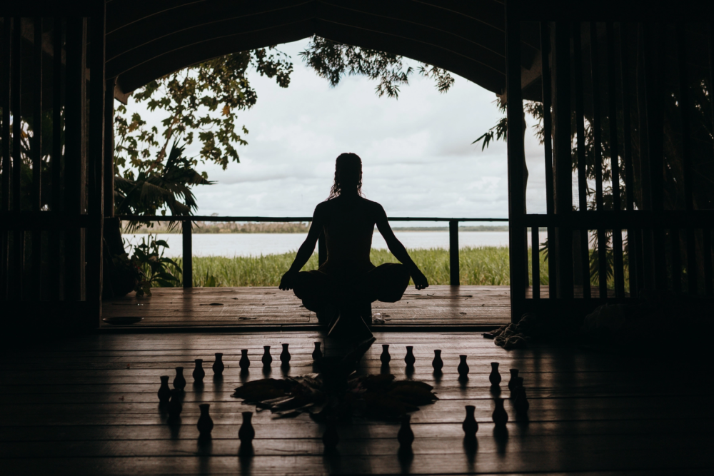 Yoga-el-despertar-de-la-diosa-1-1000x667 - Un viaje espiritual a Calanoa, un hotel en el útero del Amazonas