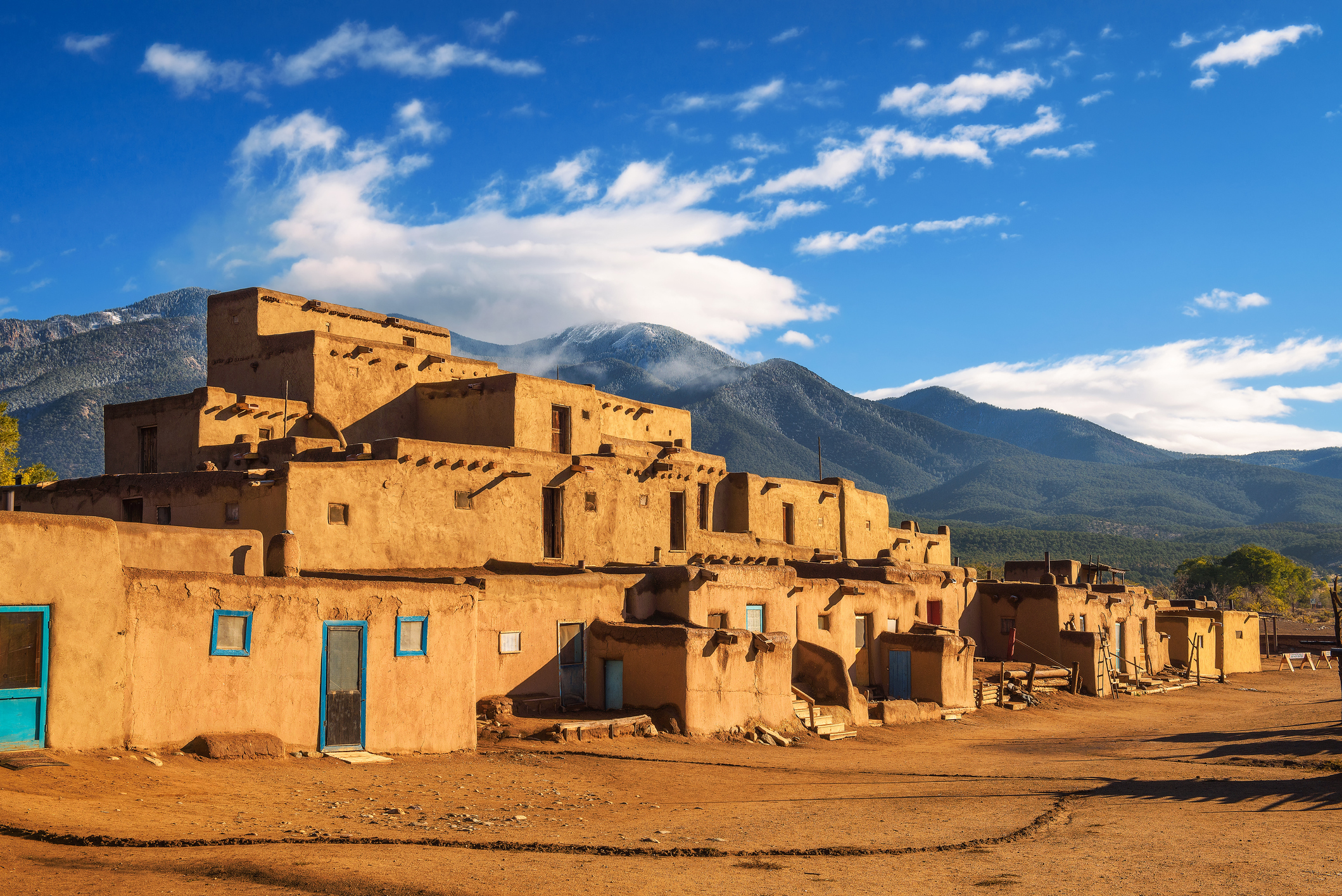 5 ciudadelas hechas con barro que quizá no conocías