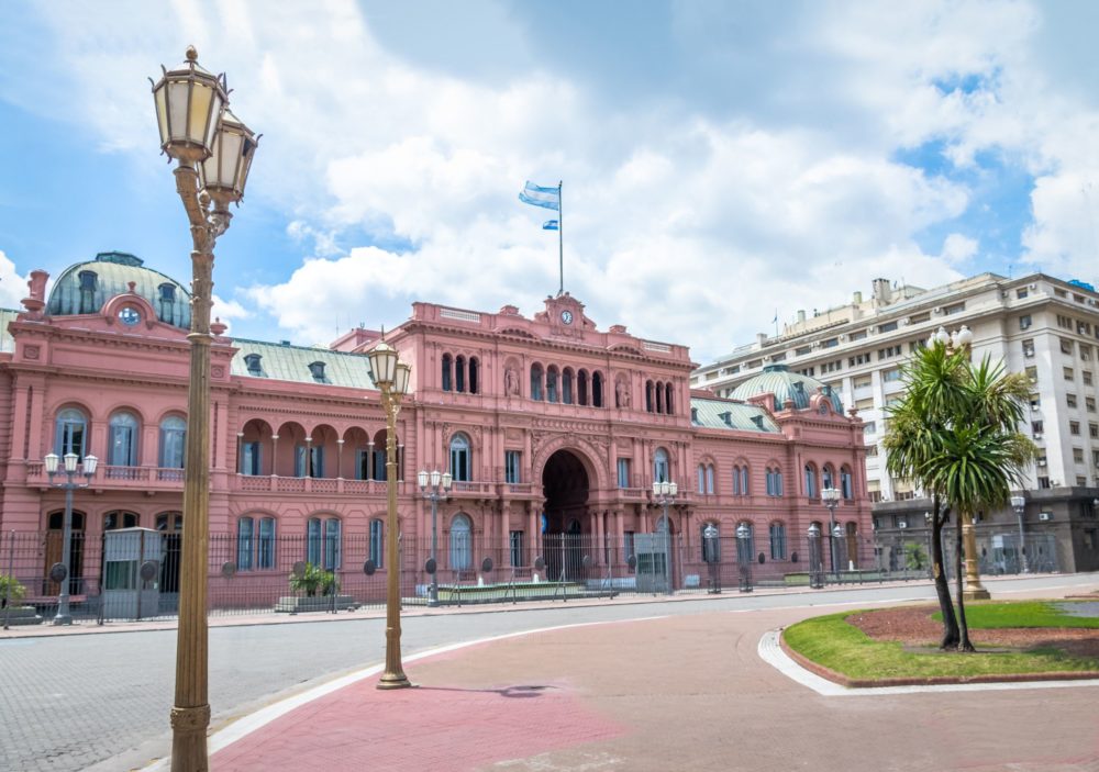 Buenos-Aires-Argentina-1000x703 - Airbnb revela sus predicciones de viaje para 2024