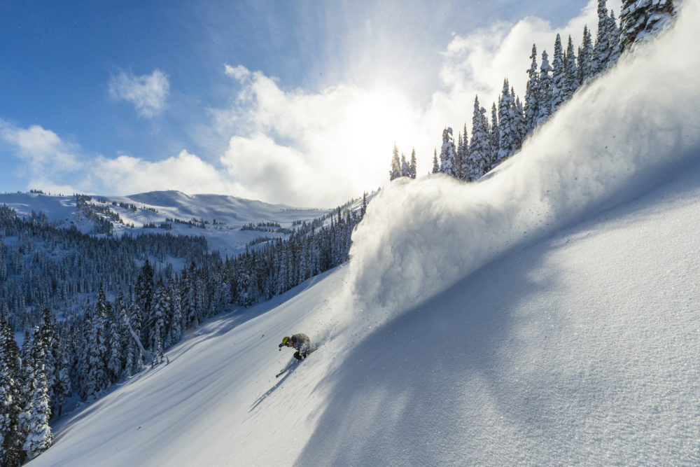 Canada-Whistler-1000x667 - 5 emocionantes aventuras invernales en el lado oeste de Canadá