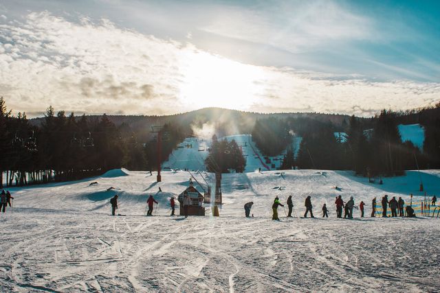 TAL-hunter-mountain-NYSKI1223-9be0d09a2eef4e109b7e58644ca7f4f3 - Los 9 mejores lugares para esquiar en Nueva York