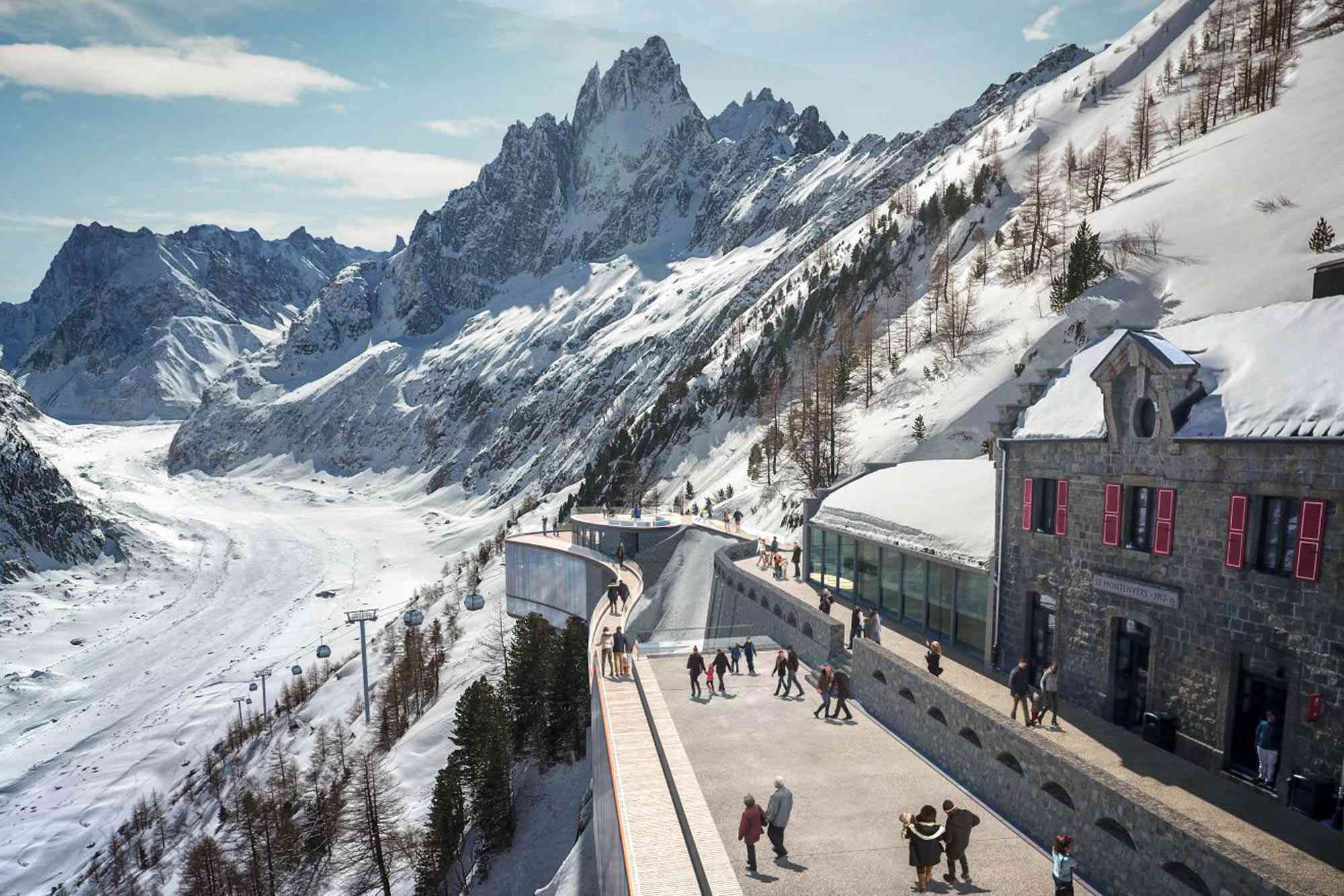 Este es el glaciar más grande de Francia y tiene cuevas de nieve, un tren de gran elevación y una nueva góndola