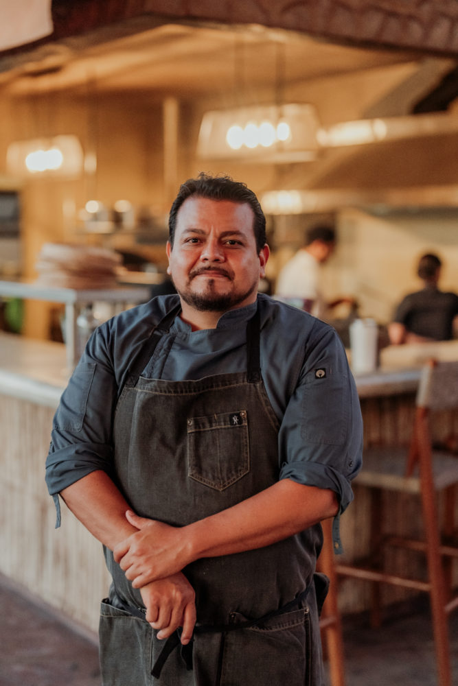 chef-victor-667x1000 - De camino a Cabo San Lucas, Baja California Sur
