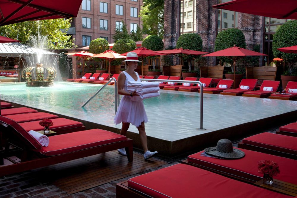 piscina_Faena_Hotel_Buenos_Aires-1000x667 - ¿Verano en Buenos Aires? Visita estos hoteles con piscina