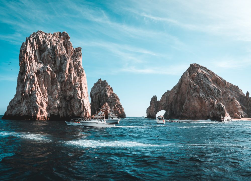 Cabo-San-Lucas-1-1000x722 - Destinos de lujo: 3 lugares para visitar en Cabo San Lucas