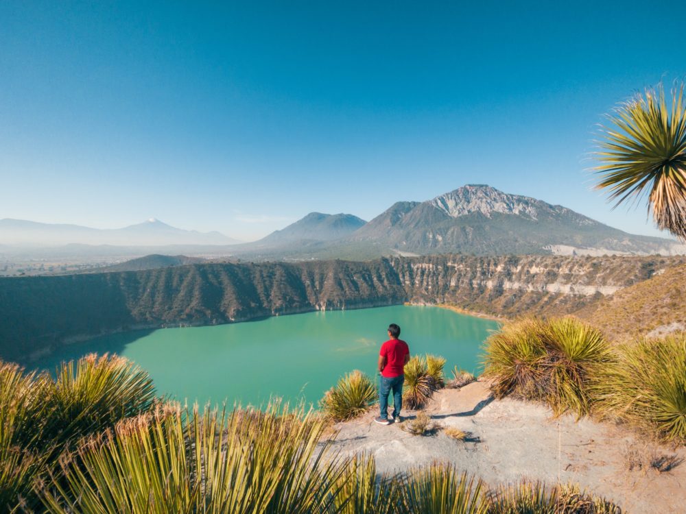 El-volcan-Chichonal-ofrece-la-posibilidad-de-sumergirse-en-sus-aguas-termales-1000x750 - El volcán de aguas termales que está a menos de 200 kilómetros de Chiapas
