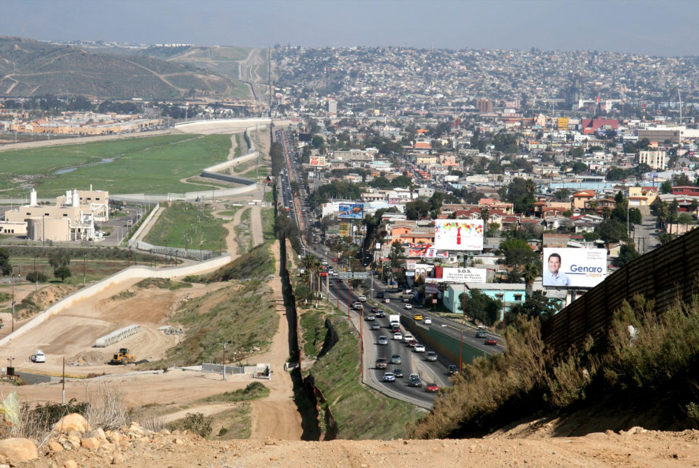 Frontera-Mexico-1000x670 - Cómo sacar el pasaporte mexicano: costos y requisitos