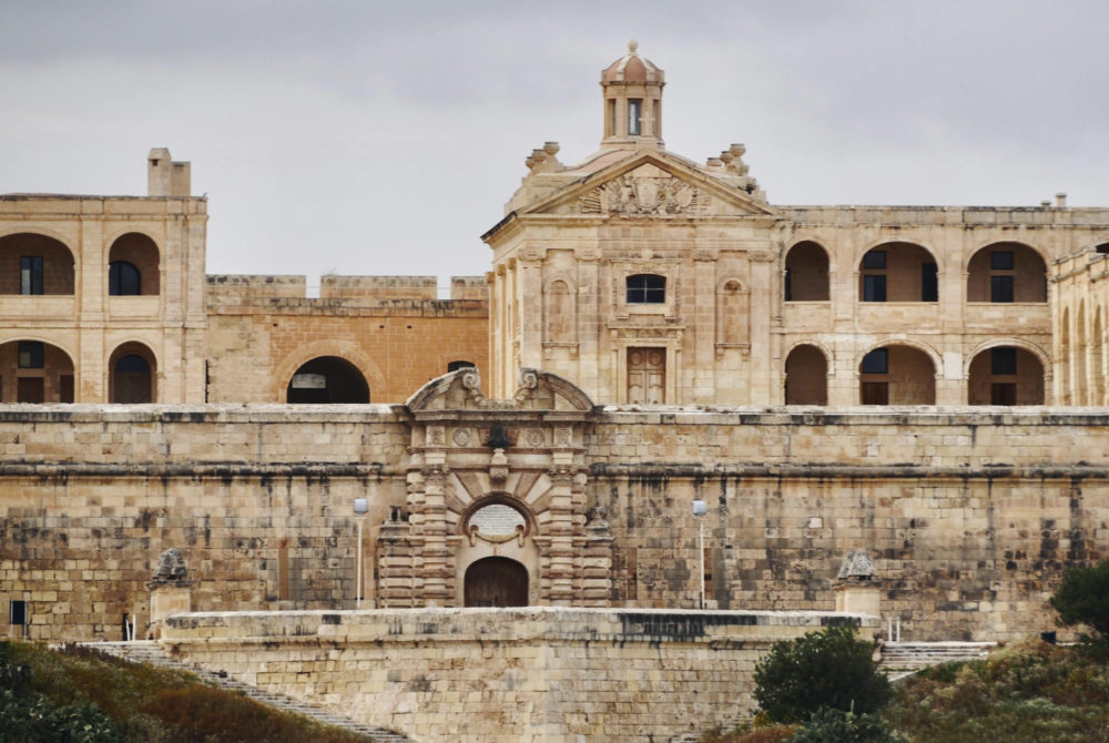 Gzira-Malta-1000x670 - Las 3 playas más cálidas de Europa para visitar en invierno