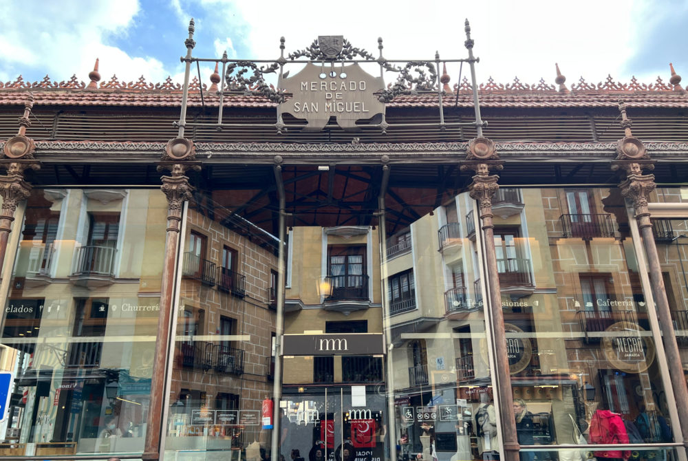 Mercado-San-Miguel-Madrid-1000x670 - Guía de viaje: 7 lugares de Madrid que no puedes dejar de visitar