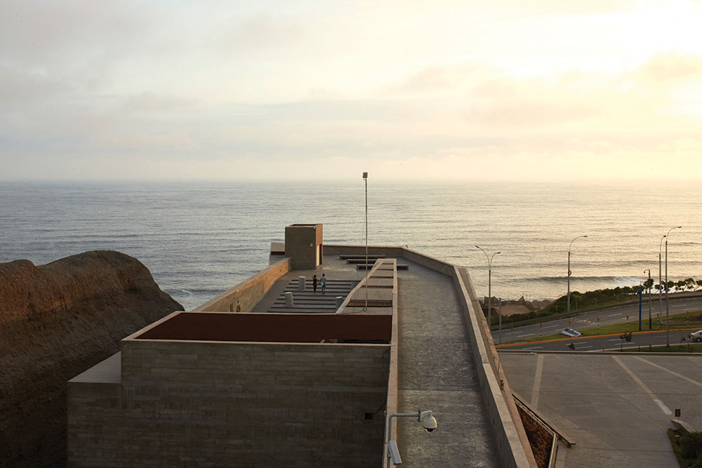 Museo-de-la-memoria-Lima9 - 5 museos de arquitectura deslumbrante en Perú