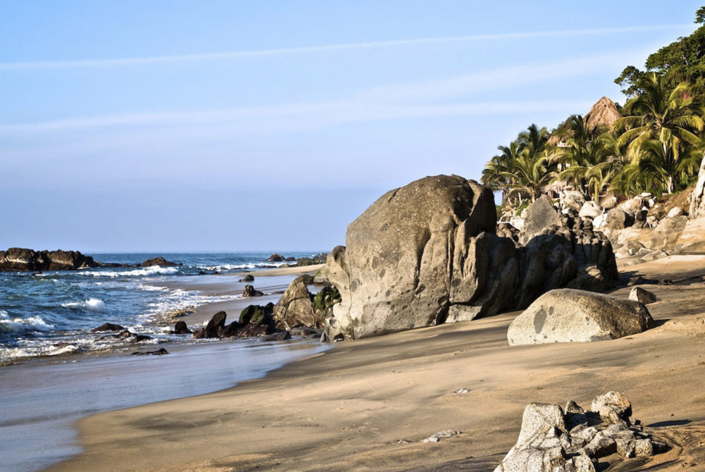 Playas-Escondidas-Nayarit-1000x670 - La increíble playa de México oculta en un cráter a la que solo se puede ingresar por 30 minutos