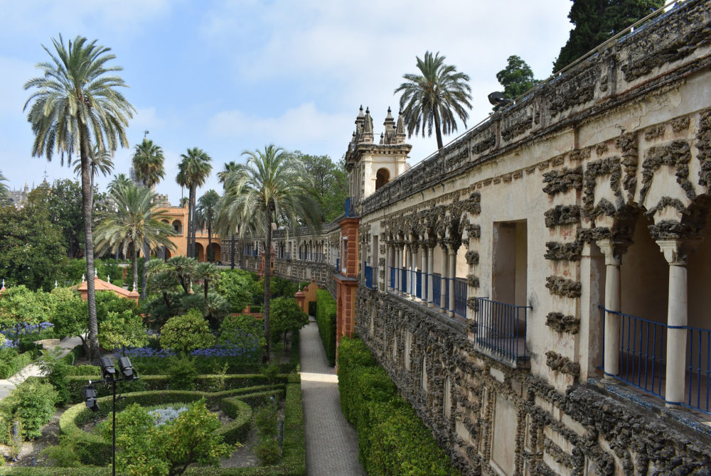 Real-Alcazar-Sevilla-1000x670 - 5 hermosos parques y jardines para recorrer en Sevilla
