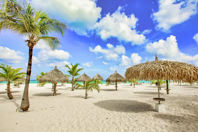 TAL-aruba-beach-ARUBA1223-34486491b6ec4faa9593c893fb5118dc - He visitado Aruba más de 30 veces: te enseño cómo planificar el viaje perfecto