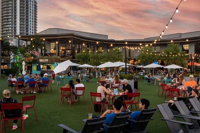 TAL-sparkman-wharf-lawn-water-street-tampa-WATERST1223-ba3489b08d514870a5542c4a1c3f1b8a - He vivido en todo el mundo, pero nunca me he sentido más orgulloso de vivir en esta ciudad de Florida, gracias a un nuevo e increíble vecindario