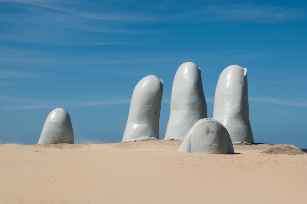 brava-pixabay-1000x667 - 3 playas increíbles de Punta del Este que no puedes dejar de conocer