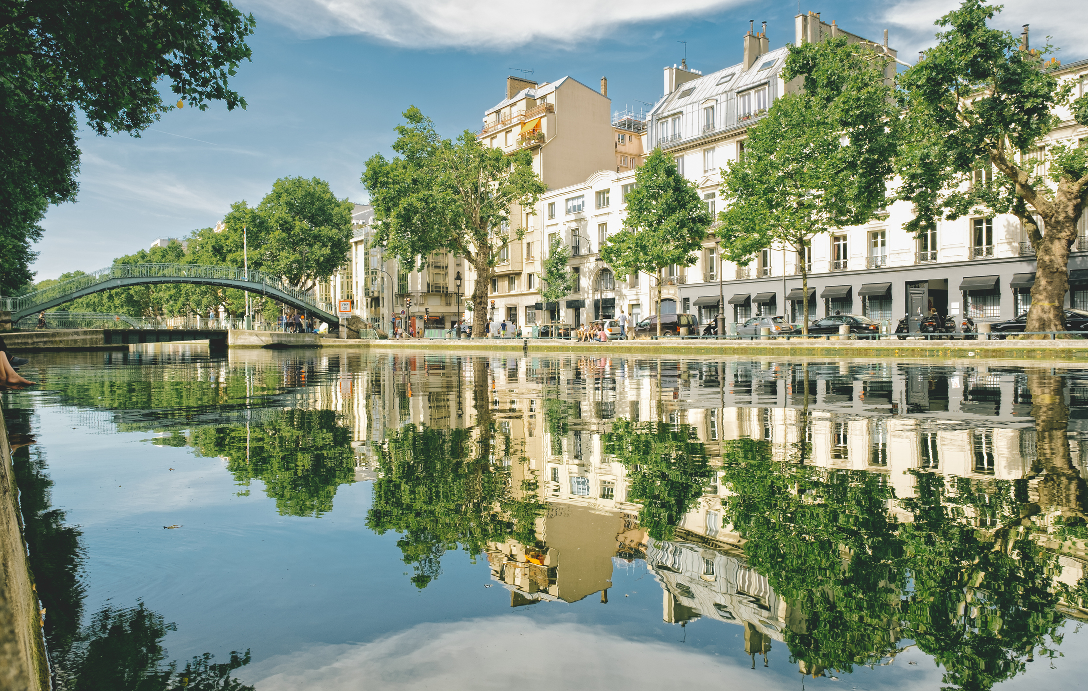 canal-saint-martin - París con presupuesto limitado: 7 lugares gratis para visitar