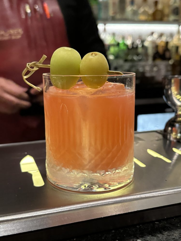 coctel-cosecha-rumores-750x1000 - Rumores: el speakeasy oculto detrás de una carnicería en CDMX 