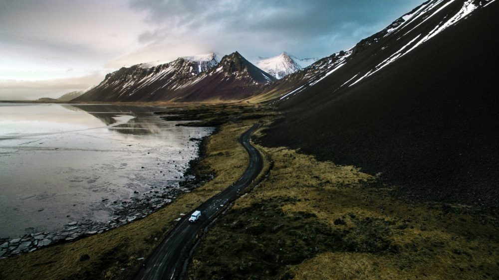islandia-1000x562 - Conoce los países más seguros para viajar en 2024