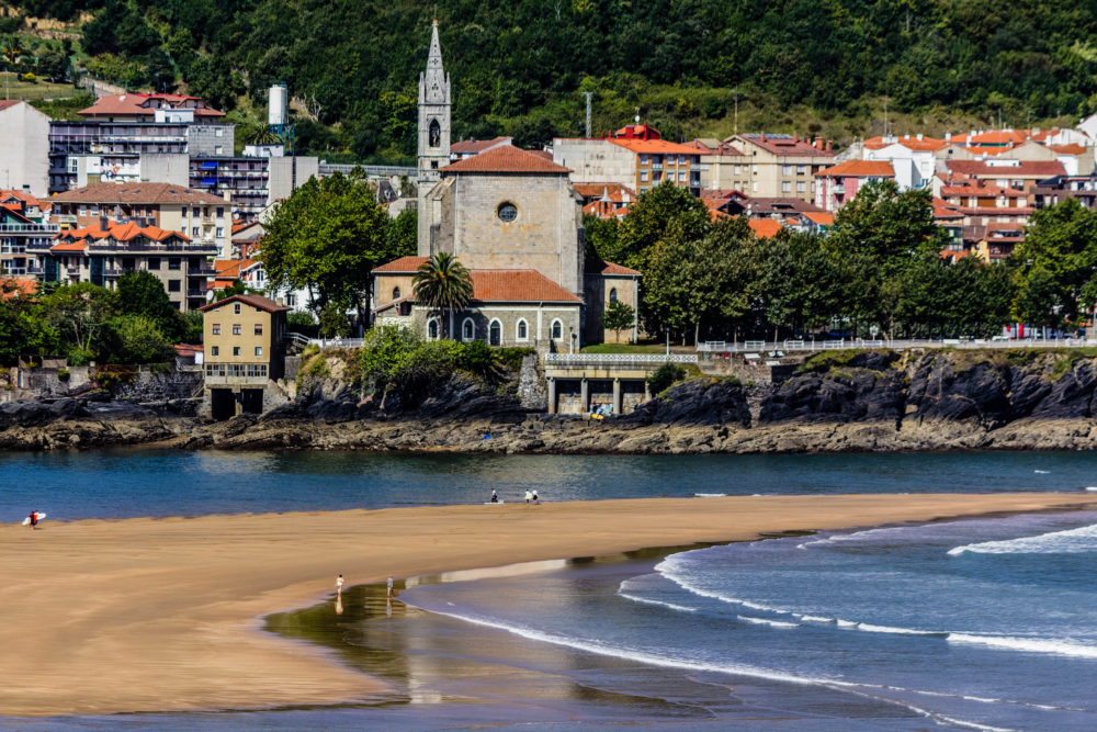 El bonito pueblo costero vasco ideal para hacer una escapada