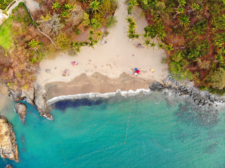 playa-los-muertos-sayulita - 4 cosas que debes hacer en tu visita a Sayulita