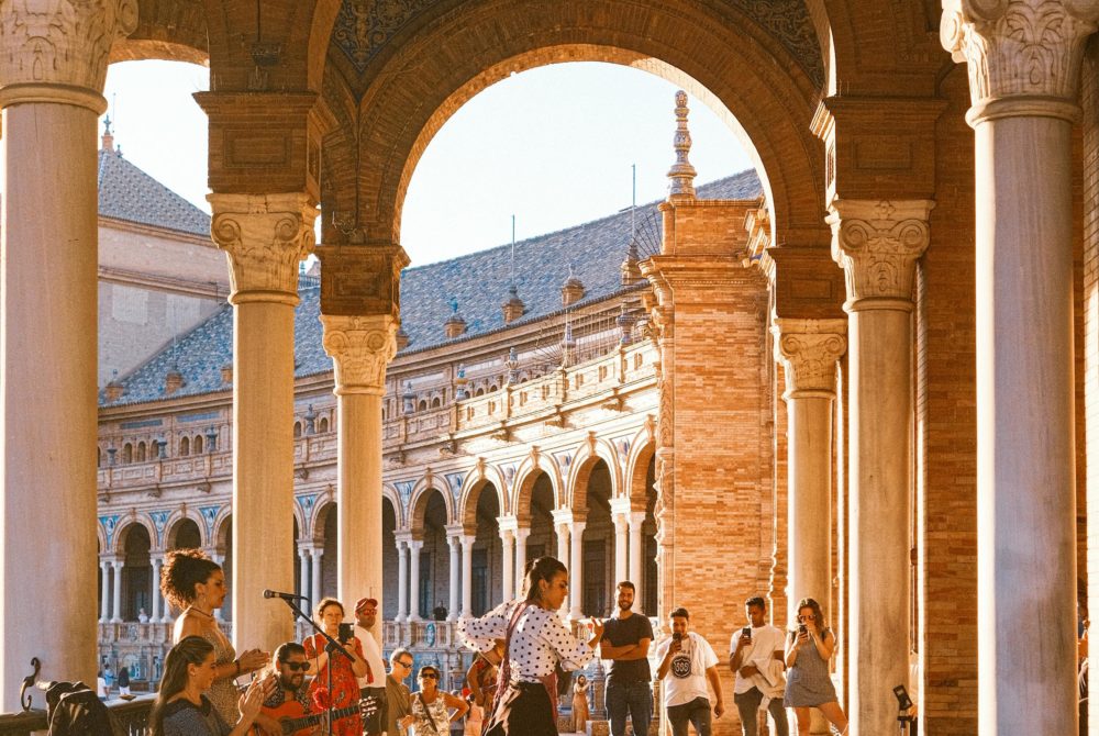 plazaespana-pexels-romantico-turismo-1000x670 - La ciudad de España considerada como unas de las más románticas de Europa: cuál es su lugar icónico para los enamorados