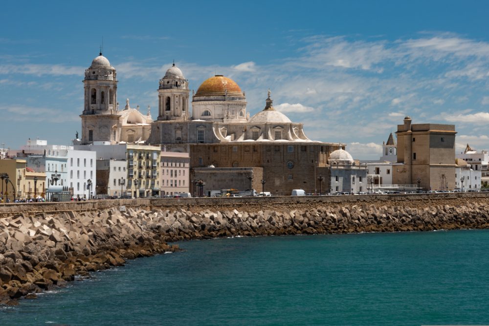 Es una de las calles más hermosas de España y debes visitarla una vez en tu vida