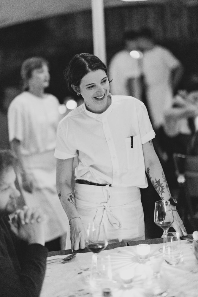 AYANA-POPUP-OLI-113-667x1000 - Oli en Posada Ayana: una historia de cielos, pájaros y luces