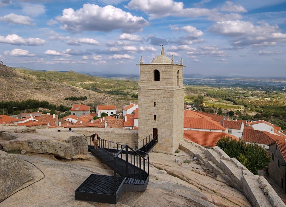 Castelo_novo_Jose-Mario-Pires-1000x726 - El precioso pueblo portugués muy cerca de España con un castillo que es uno de los más bellos del mundo, según la Organización Mundial del Turismo