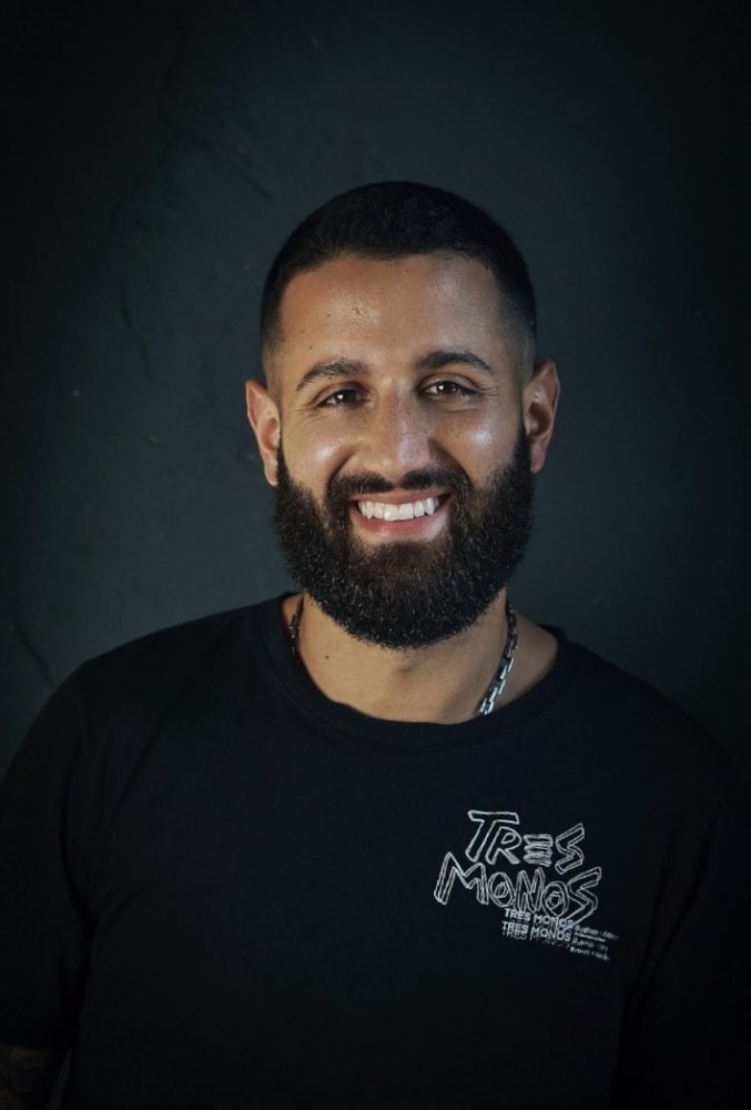 Copia-de-Charly-Aguinsky-677x1000 - Carnaval en Buenos Aires: vuelve el Gran Corso de Tres Monos