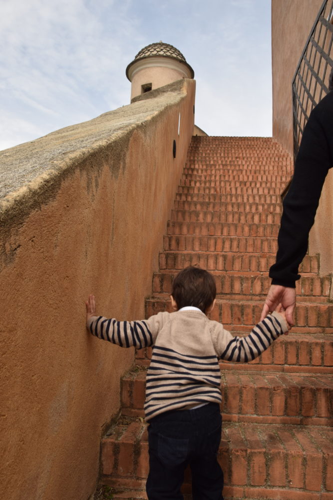 DSC_0057-2-667x1000 - Finalborgo, uno de los pueblos medievales más bonitos y mejor conservados de Italia