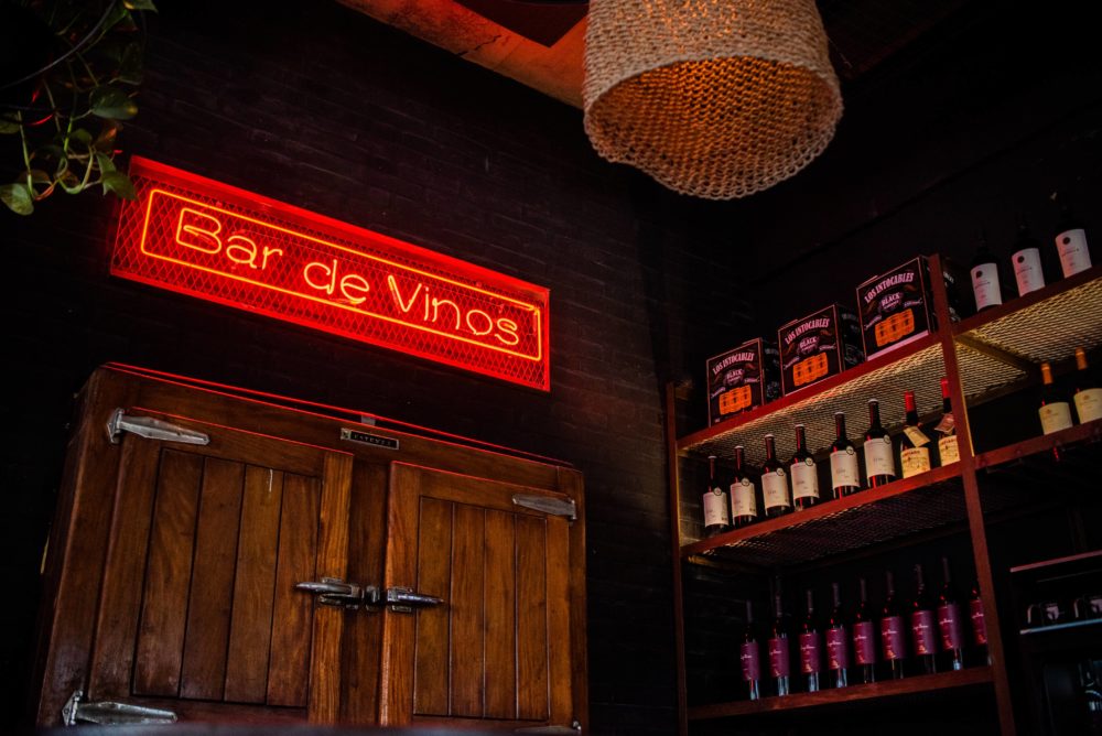 Malcriado-Bar-de-vinos-1000x668 - San Valentín: la guía definitiva para saber dónde cenar en Buenos Aires y sus alrededores