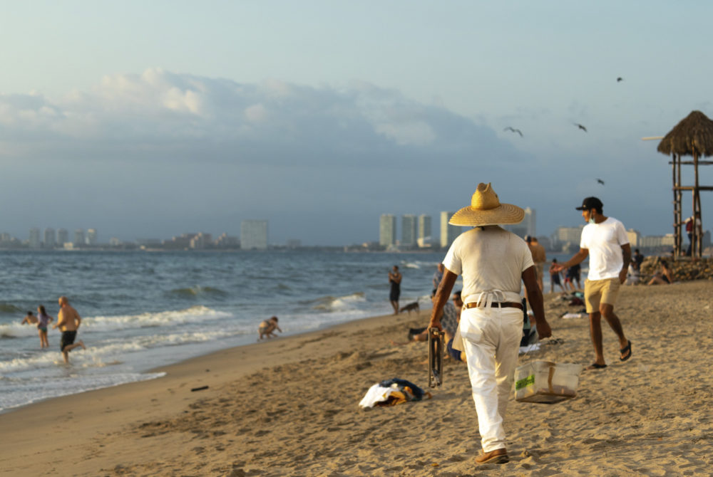 La playa secreta de Jalisco que casi nadie conoce, se accede solo por lancha y guarda paisajes alucinantes