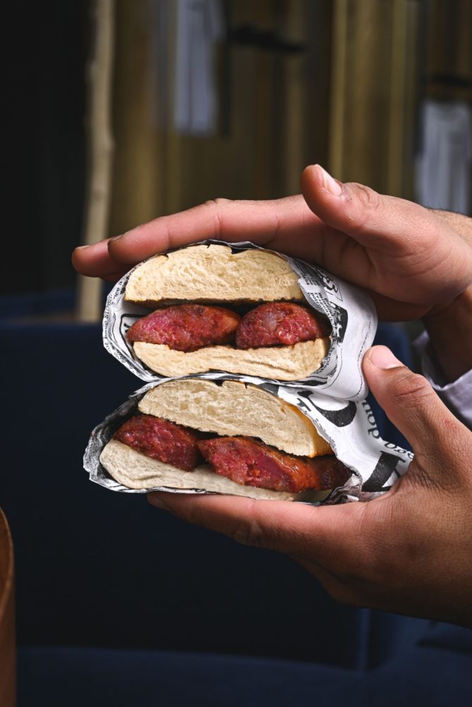 Restaurante-Maradona-10-668x1000 - Dónde comer en Buenos Aires si viajas al superclásico del fútbol argentino
