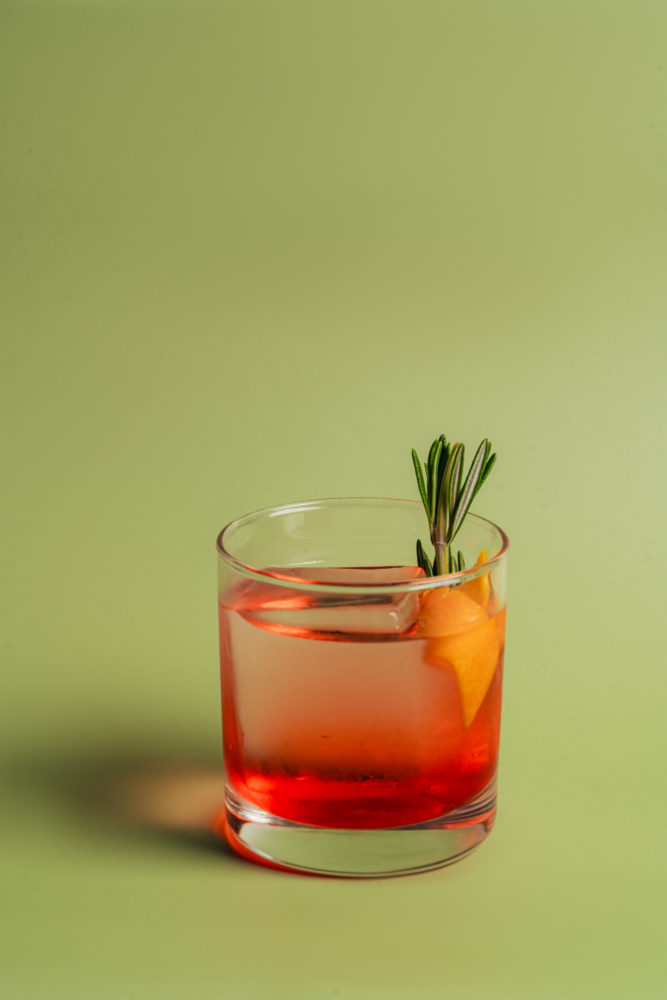 Rosemary-Negroni-667x1000 - El nuevo hotspot de Miami que conquista paladares