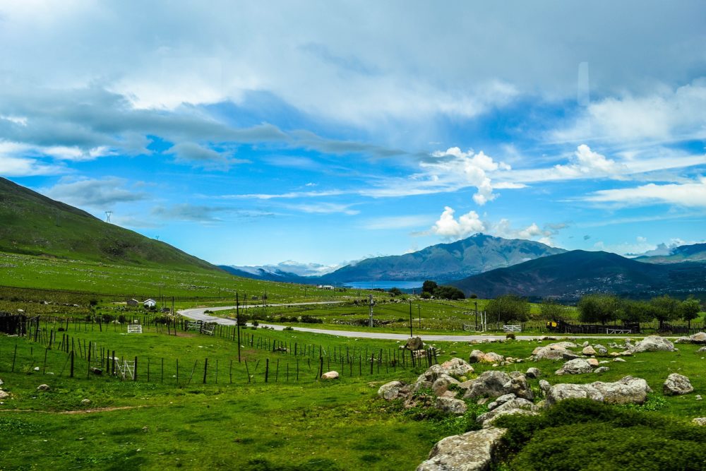 Tafi_del_Valle_-_postal-1000x667 - El pueblito de montaña en Argentina con las humitas más ricas, preciosos senderos y cálidos residentes