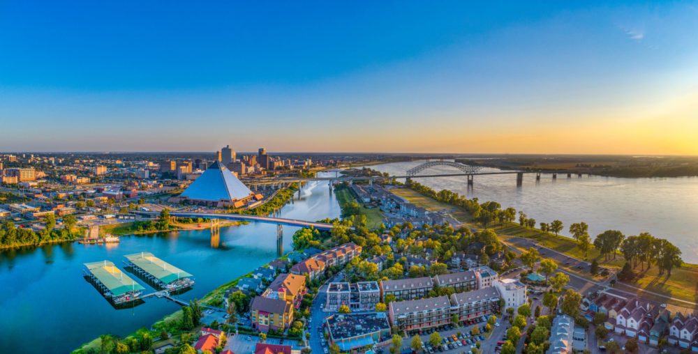 Cómo explorar estas 4 ciudades estadounidenses a lo largo de sus pintorescos ríos
