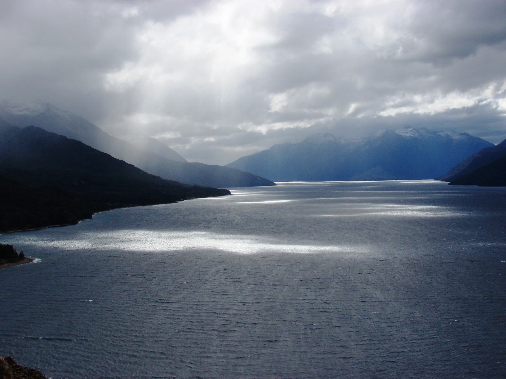 El pueblito del sur de Argentina que es una joya de la Patagonia y debes conocer sí o sí por sus alucinantes paisajes