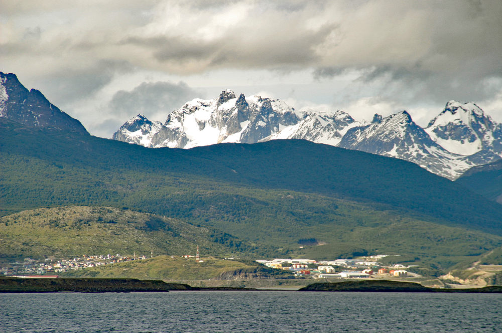 Ushuaia-argentina-1000x664 - Qué lugares de Argentina eligen los famosos para vacacionar